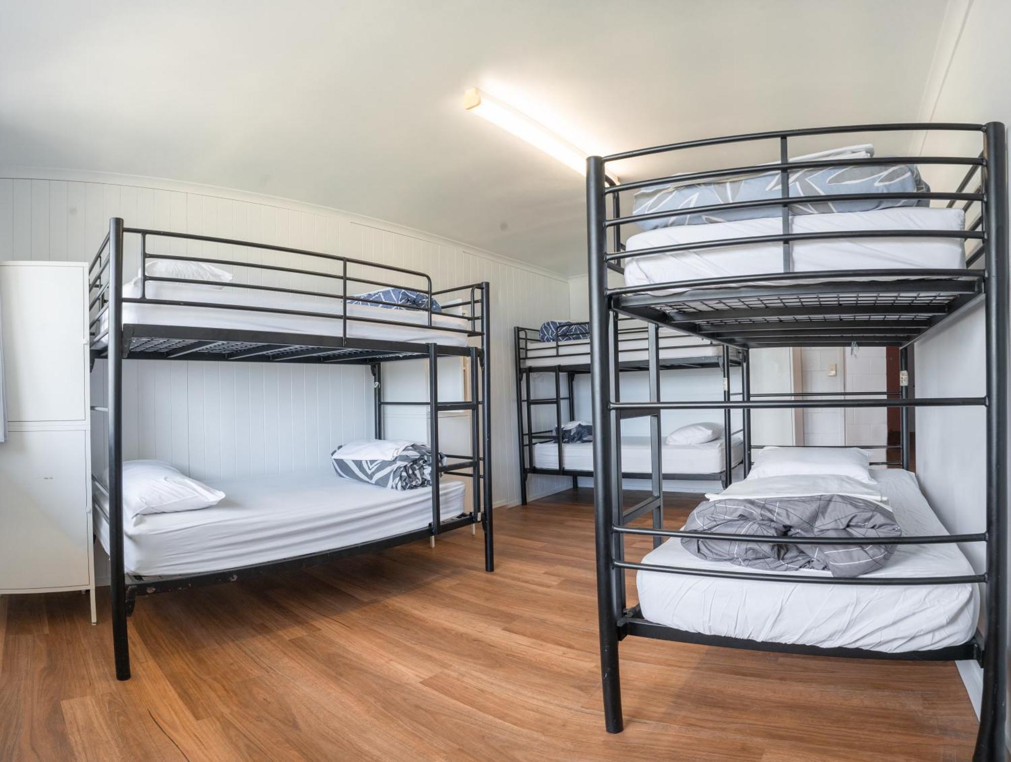 Auberge de jeunesse Cali Backpackers à Caloundra Extérieur photo