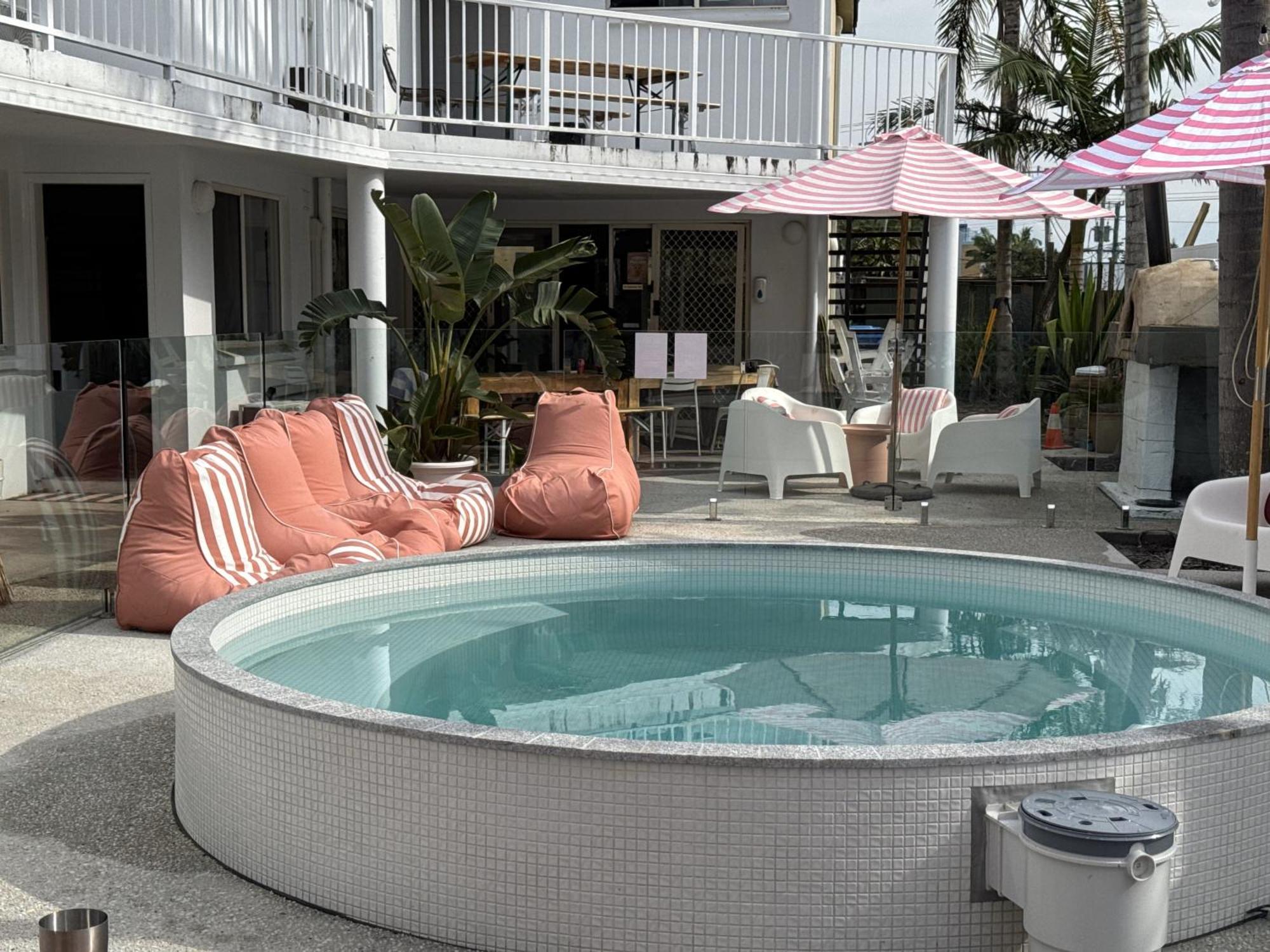 Auberge de jeunesse Cali Backpackers à Caloundra Extérieur photo